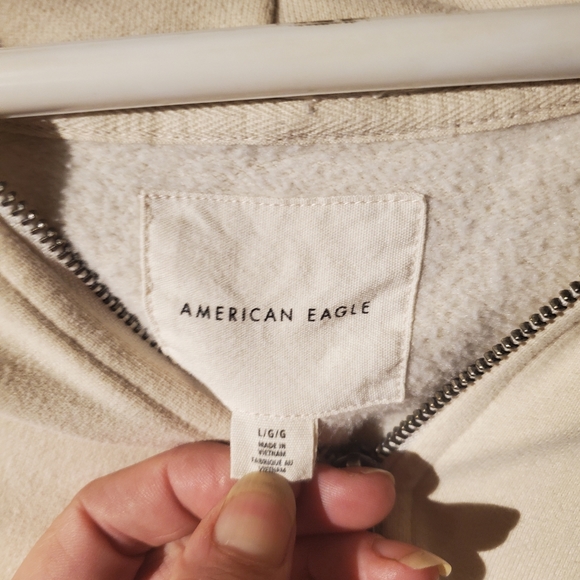 American Eagle Cropped Hoodie - Picture 4 of 4
